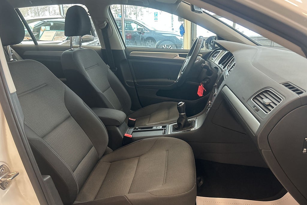 Volkswagen Golf 5-dörrar 1.2 TSI BMT Kamera/Farthållare/CarPlay