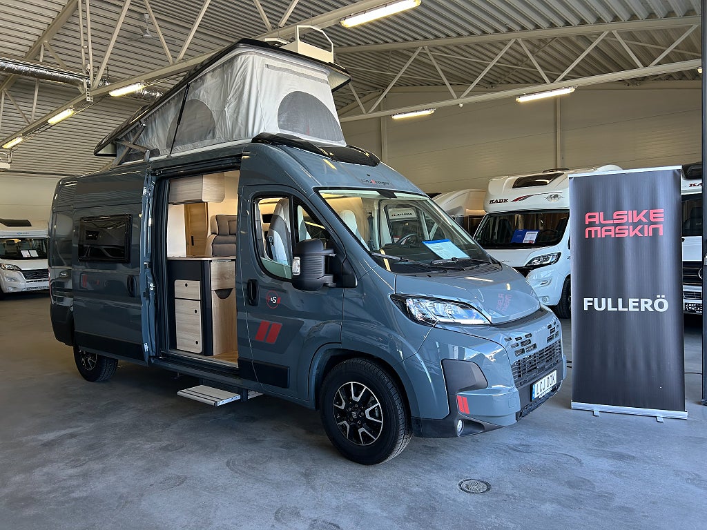 CHALLENGER F&S Edition / Solcell / Webasto / Litium / 5 bältad / Pop-Up