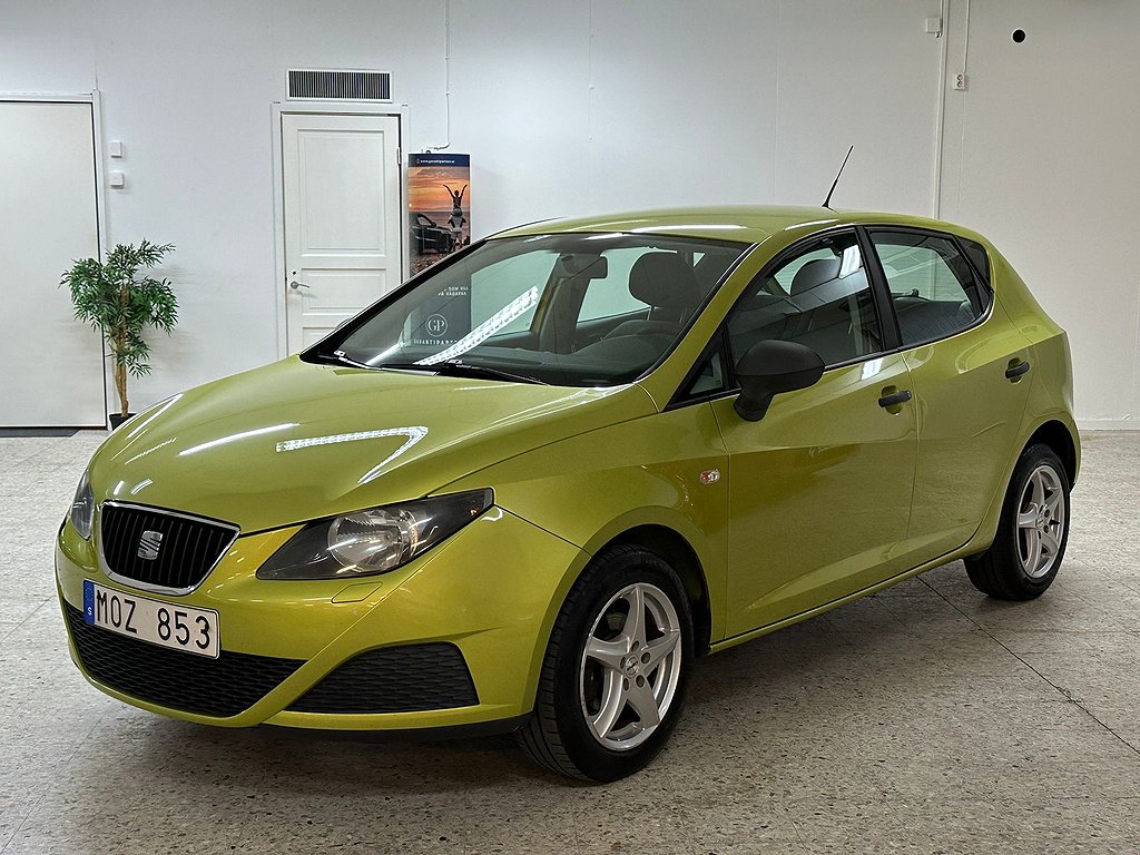 Seat Ibiza 5-dörrar 1.4 Reference I NY SERVAD