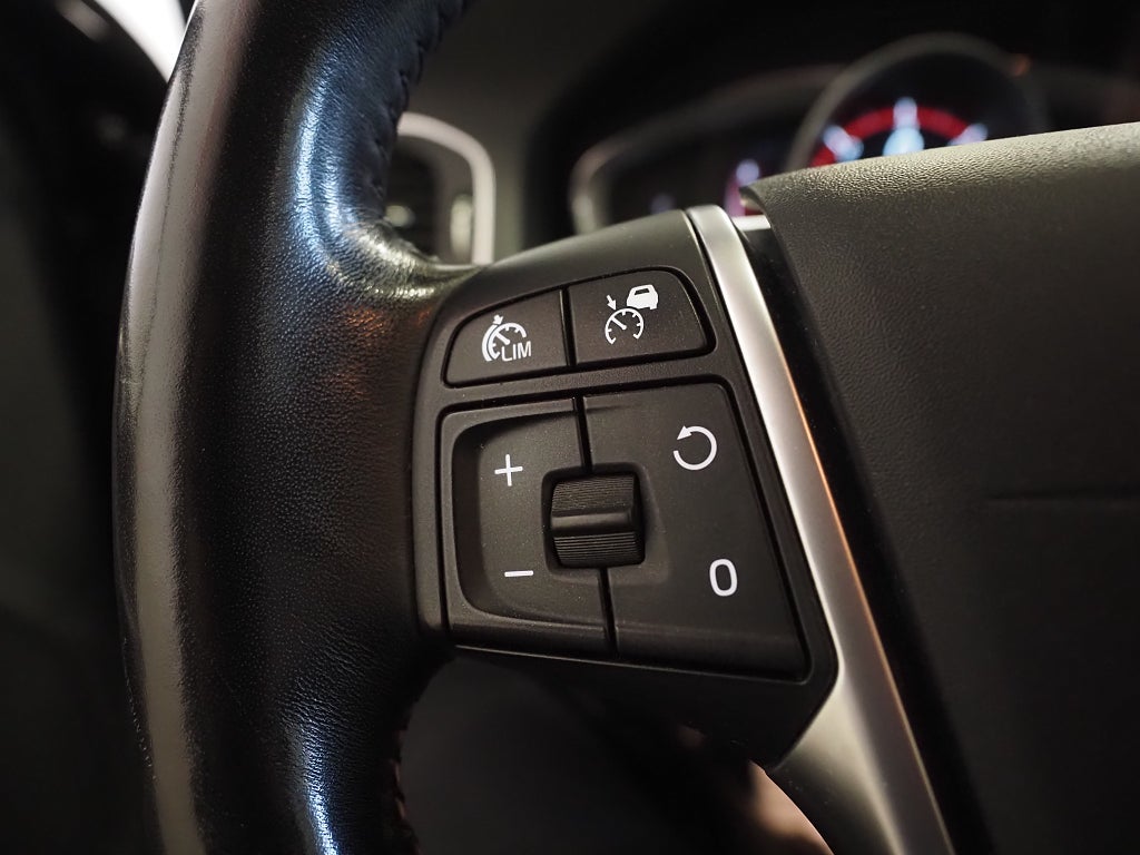 Volvo S60 Cross Country D4 AWD 190hk Classic Momentum |Drag| 2018