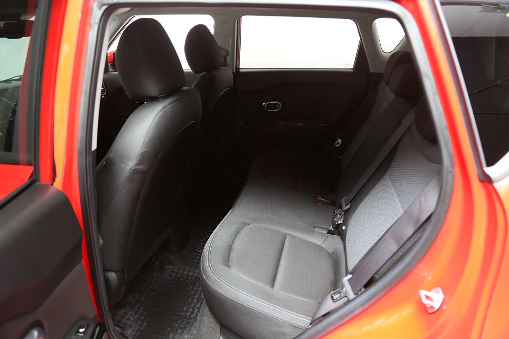 Kia Soul 1,6 GDI 132hk Komfort Aut Navi Kamera 2018