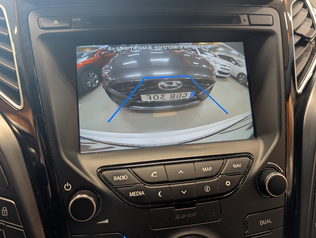 Hyundai i40 cw 1.7 CRDi DCT Automat/Pano/Skinn/SoV thumbnail