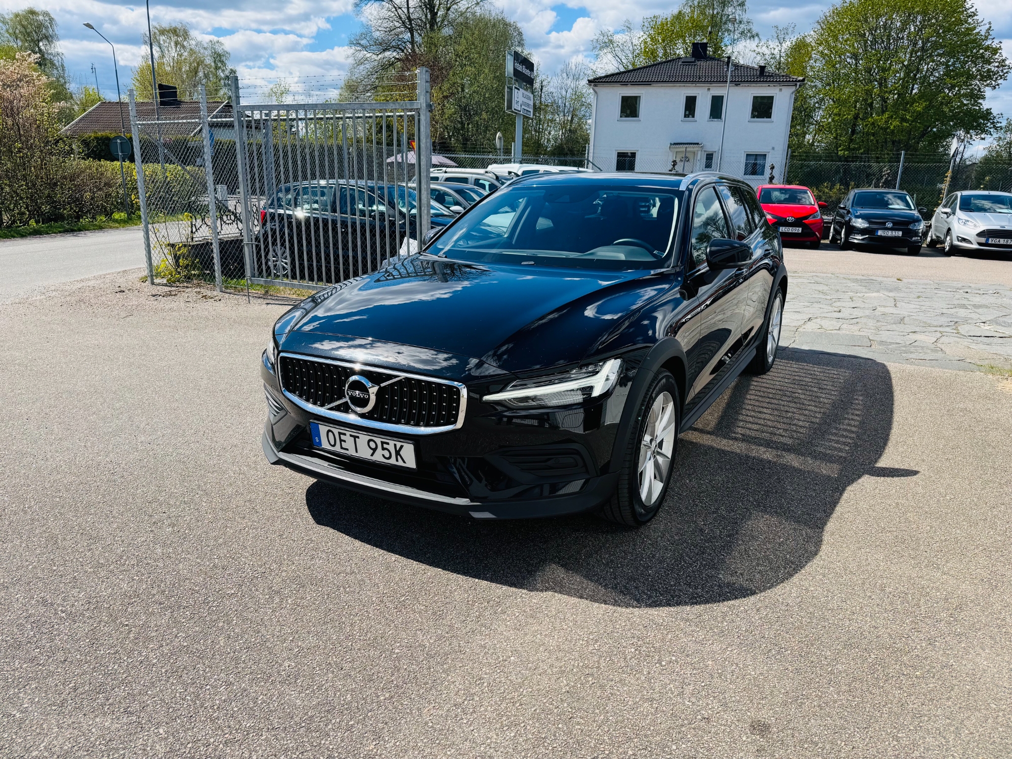 Volvo V60 Cross Country 2022, bild 2/57