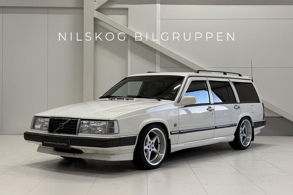 Volvo 940 GLE Kombi D24 TIC | Träinlägg | Taklucka | MK18 | Addon