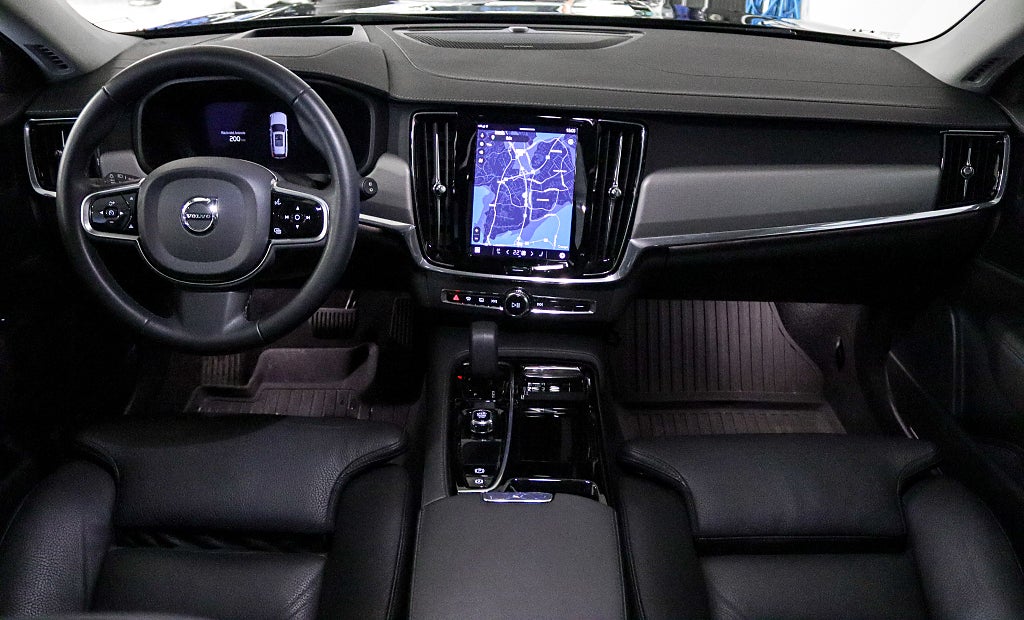 Volvo V90 Recharge T6 II AWD Ultimate Dark R-Design Pano H/K 360°