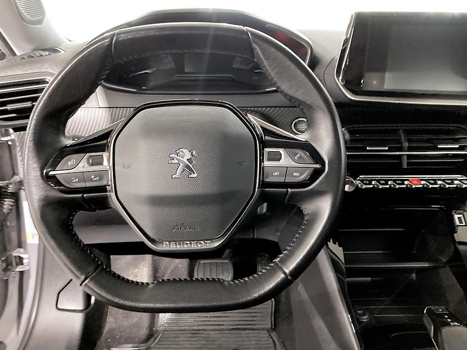 Bild på Peugeot e-2008 Active 50kWh 136hk Aut CARPLAY BACKSENSORER