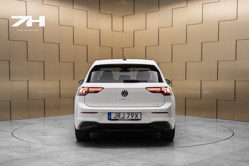 Volkswagen Golf 1.5 eTSI 150hk Life / DSG / Kamera / Farthållare