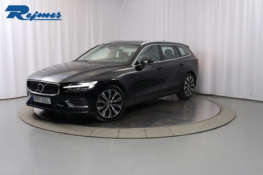 Volvo V60 Recharge T6 Core Edition/Drag/B-Kamera/