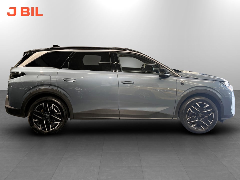 Bild på Peugeot 5008 GT Hybrid 145hk Aut 7-SITS B-KAMERA CARPLAY