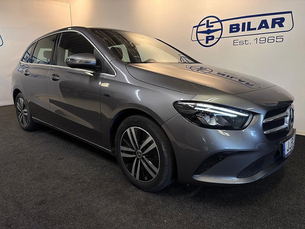 Mercedes-Benz B 250 e 250 e 8G-DCT 218hk | Dragkrok | Backkamera | 1 ägare 
