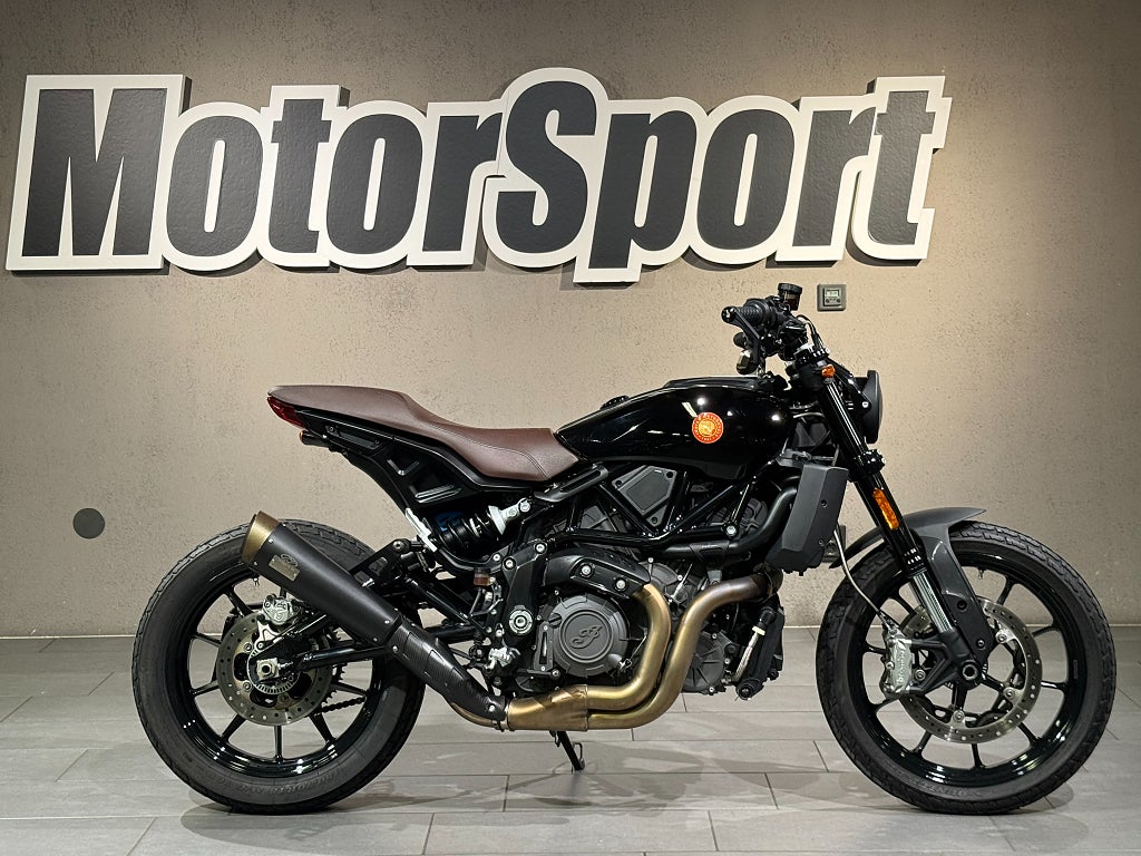 Indian FTR1200 *JEKILL&HYDE*