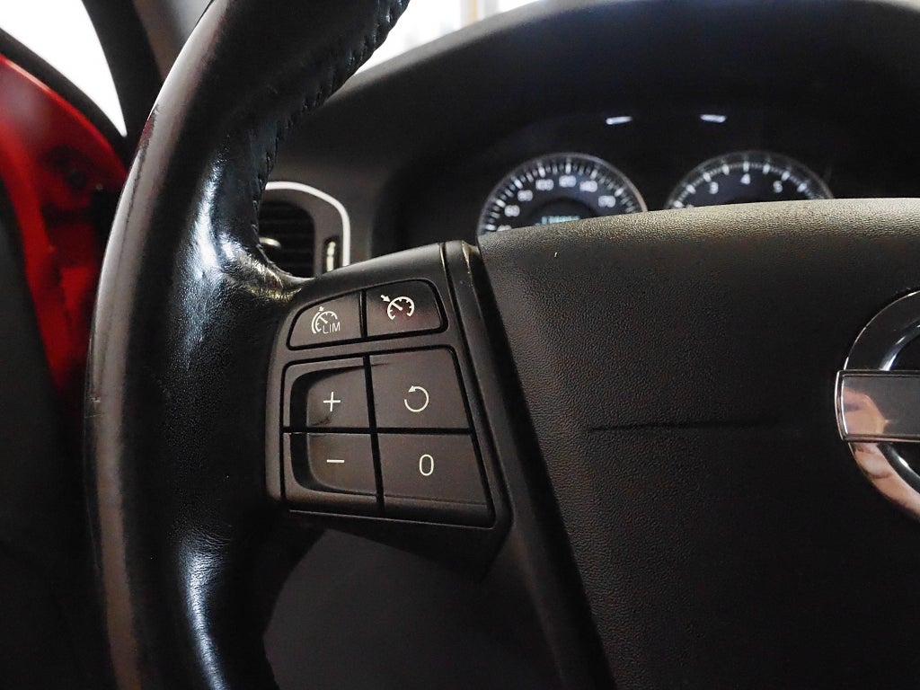 Volvo V60 T4F 180hk Aut Kinetic |Drag|Värmare|Keyless| 2012