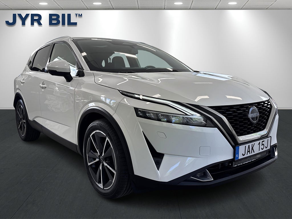 Nissan Qashqai 1.3 DIG-T 4WD XTRONIC TEKNA Drag / Värmare / MOMS/VAT