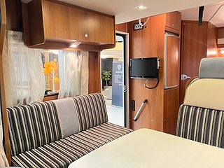 Husbil-halvintegrerad Carado T 348 10 av 21