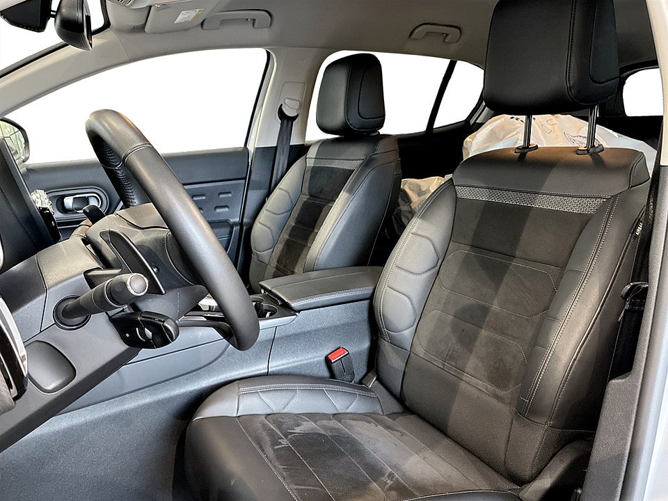 Bild på Citroen C5 Aircross MAX Hybrid 145hk Aut B-KAMERA CARPLAY
