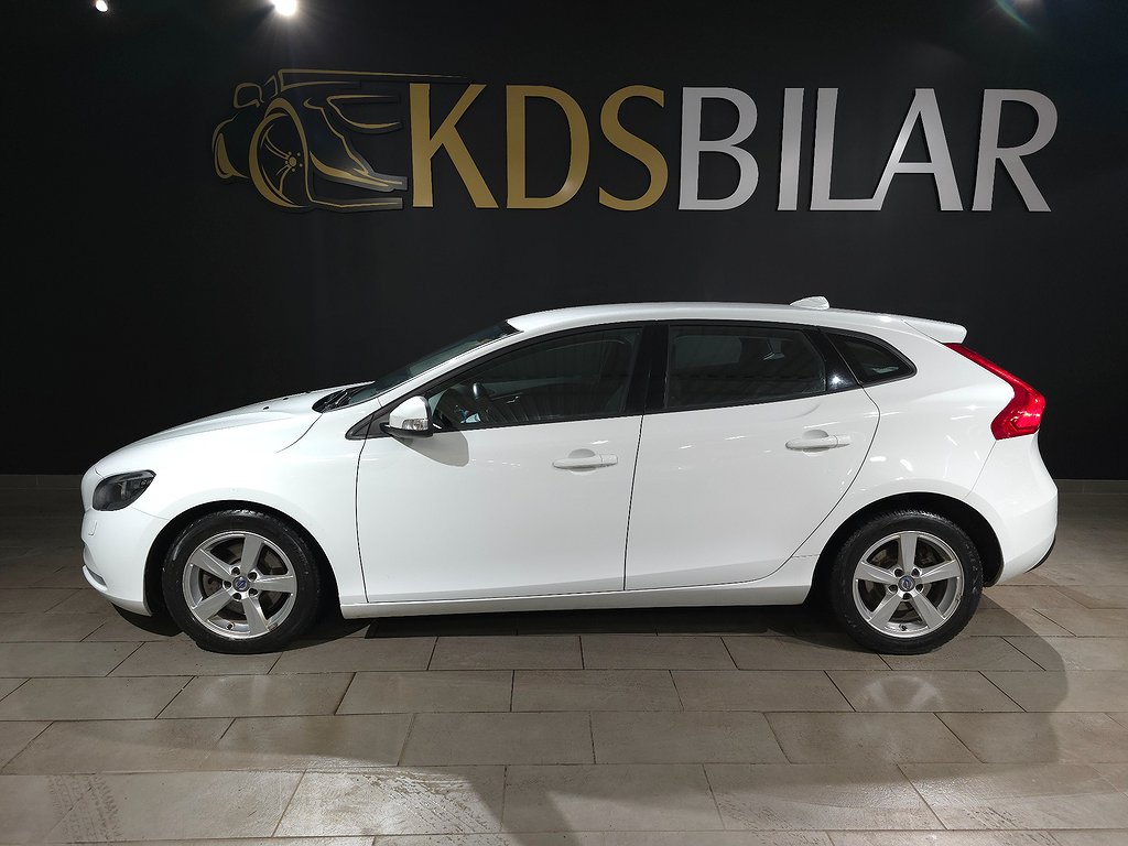 Volvo V40 T2 Nordic Euro 5 122hk | Värmare | Nybes