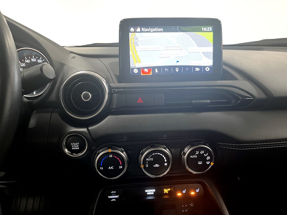 Bild på Mazda MX-5 RF Hard Top 2.0 184hk SKYACTIV-G 184hk BOSE