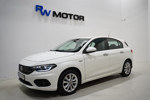 Fiat Tipo 1.6 E.Torq 110hk Lounge M-värmare Drag Farhållare BT