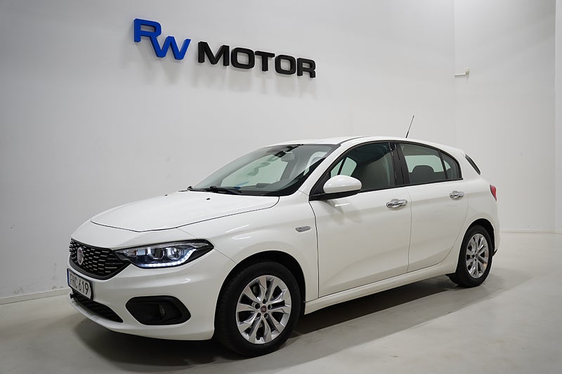 Halvkombi Fiat Tipo 1 av 21