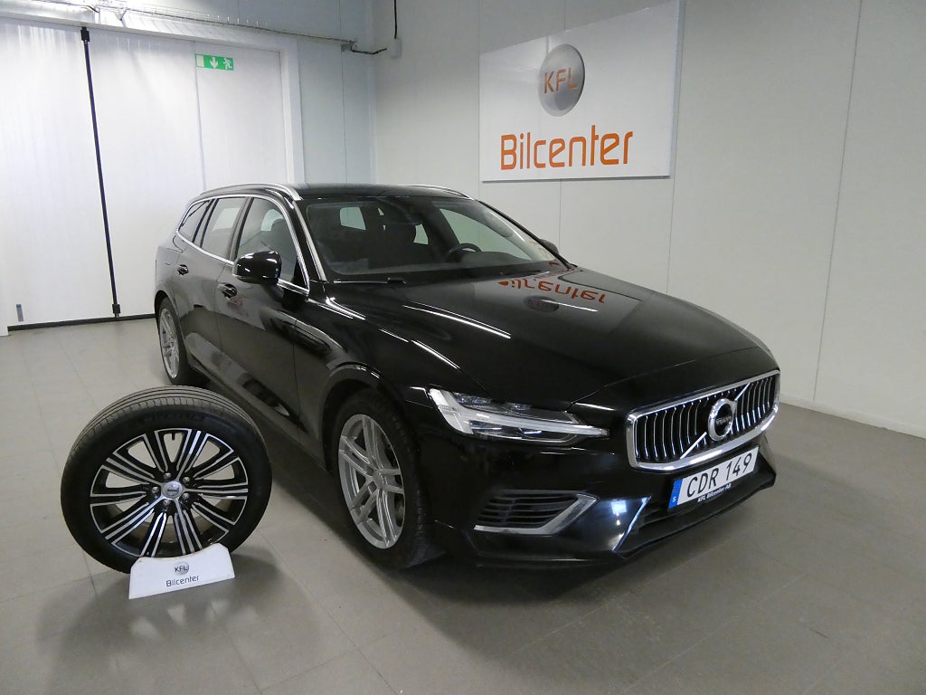 Volvo V60 Recharge T6 AWD *LongRange* V-Däck ingår Värmare-VOC