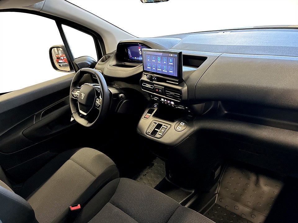 Bild på Peugeot Partner Plus 130hk Aut L1 - EDITION! SERVICE & V-HJUL INGÅR!
