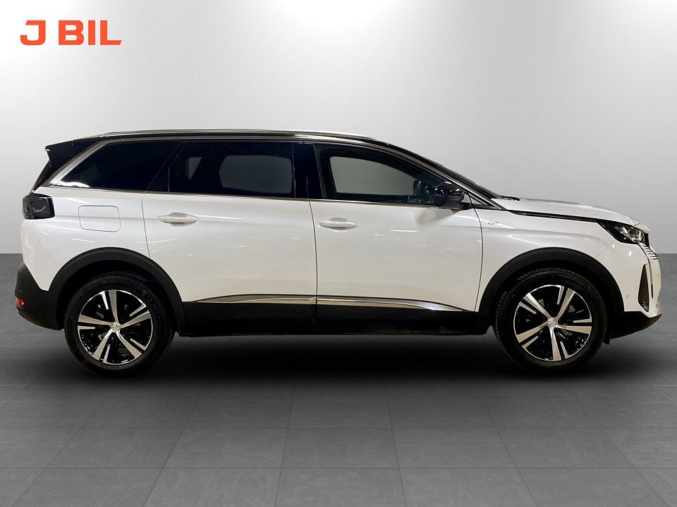 Bild på Peugeot 5008 GT 1.2 PT 130hk Aut - 7-SITS,B-KAMERA,NAV
