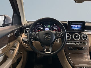 Mercedes-Benz GLC 350 e 4MATIC 7G-Tronic S&V-hjul/Drag/Kamera/Pano/Skinn – bild 9