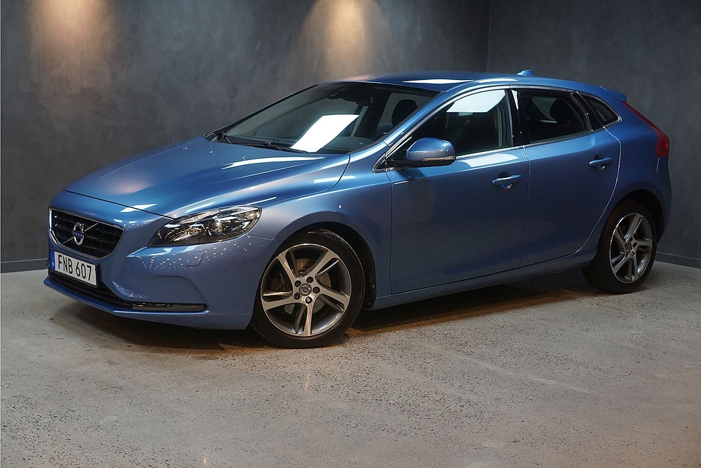 Volvo V40 D2 Momentum Automat