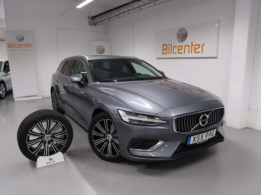 Volvo V60 Recharge T6 AWD V-Däck ingår Pano-Drag-Kamera-BLIS-Keyl