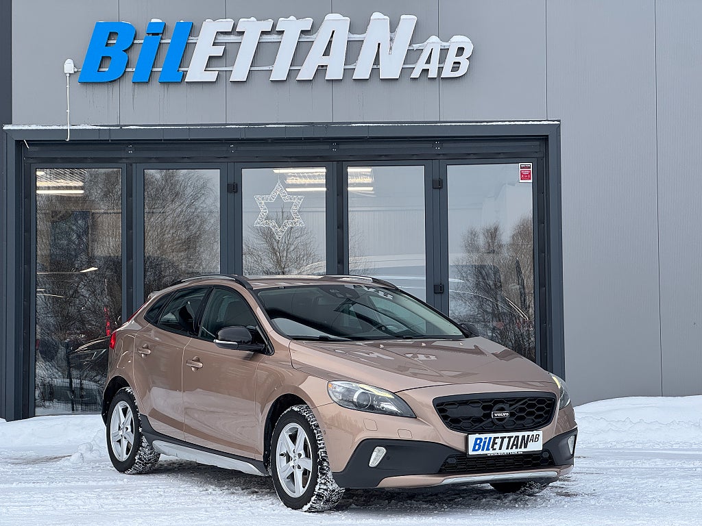 Volvo V40 Cross Country D4 Geartronic Summum VOC värmare 