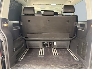 Volkswagen Multivan 2.0 TDI 4M Highline Black Edition S&V-hjul/UNIK SE UTR – bild 12