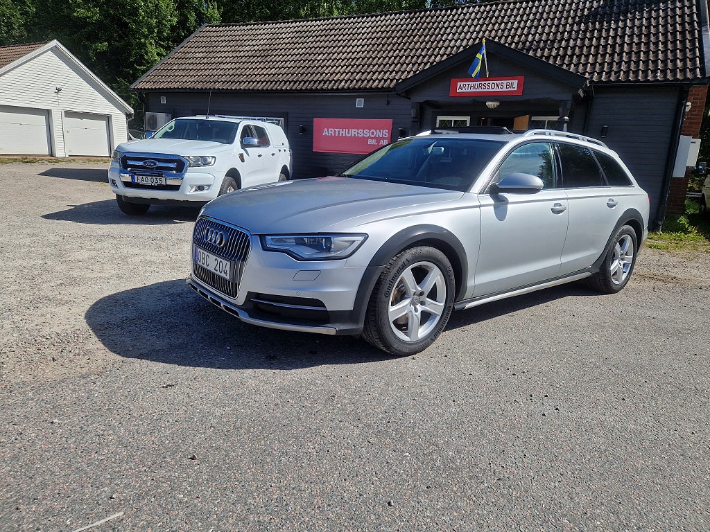 Audi A6 Allroad quattro 3.0 TDI V6 clean diesel quattro 