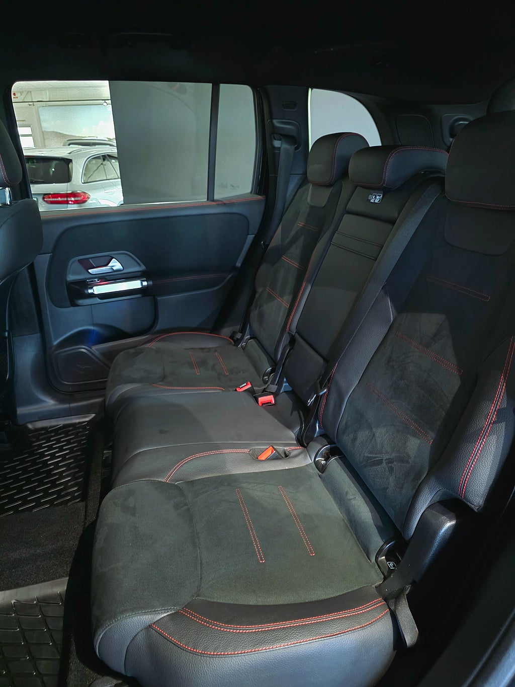 Mercedes-Benz GLB 200 AMG 7sits Värmare Advanced Plus - bild 15