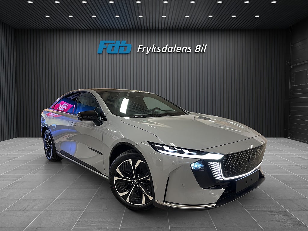 Mazda 6e Takumi Plus, Standard Range 68,8 kWh, 360kamera, Navi, Panorama