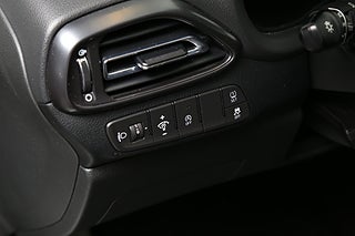Halvkombi Hyundai i30 12 av 26