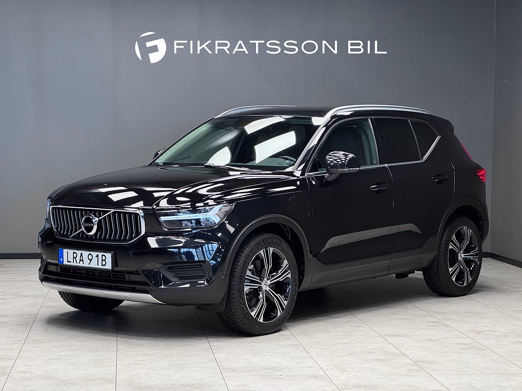 Volvo XC40 Recharge T4 Inscription/ Navi / Värmare / Läder / 