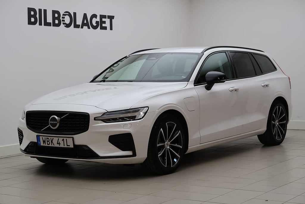 Volvo V60 T6 Plus Dark, Kamera, Navi
