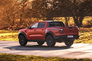 Ford Ranger Raptor kommer till Europa under det sista kvartalet i år. Foto: Ford 