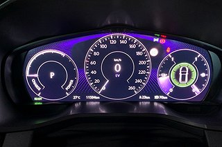 SUV Mazda CX-80 14 av 25