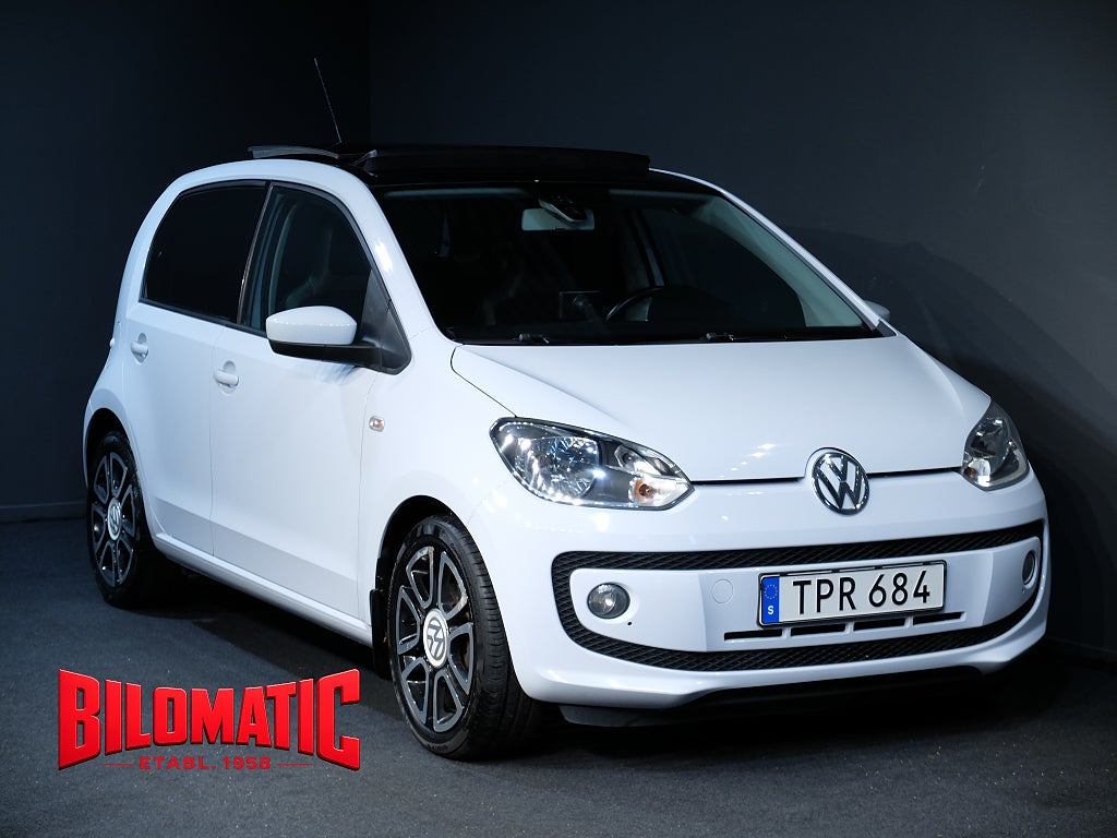 Volkswagen UP! 1.0MPI High Up! 5D Panorama NAV Farthållare S+V-Hjul
