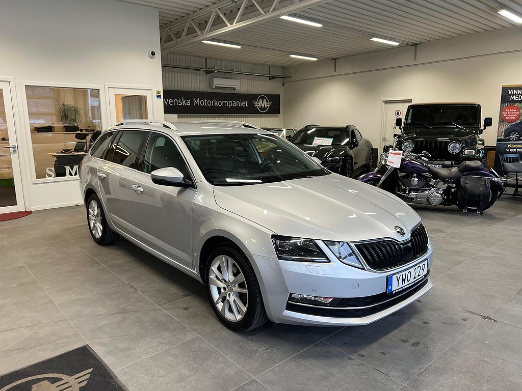 Skoda Octavia Kombi 1.0 TSI Style Drag Backkamera Adaptiv farthållare