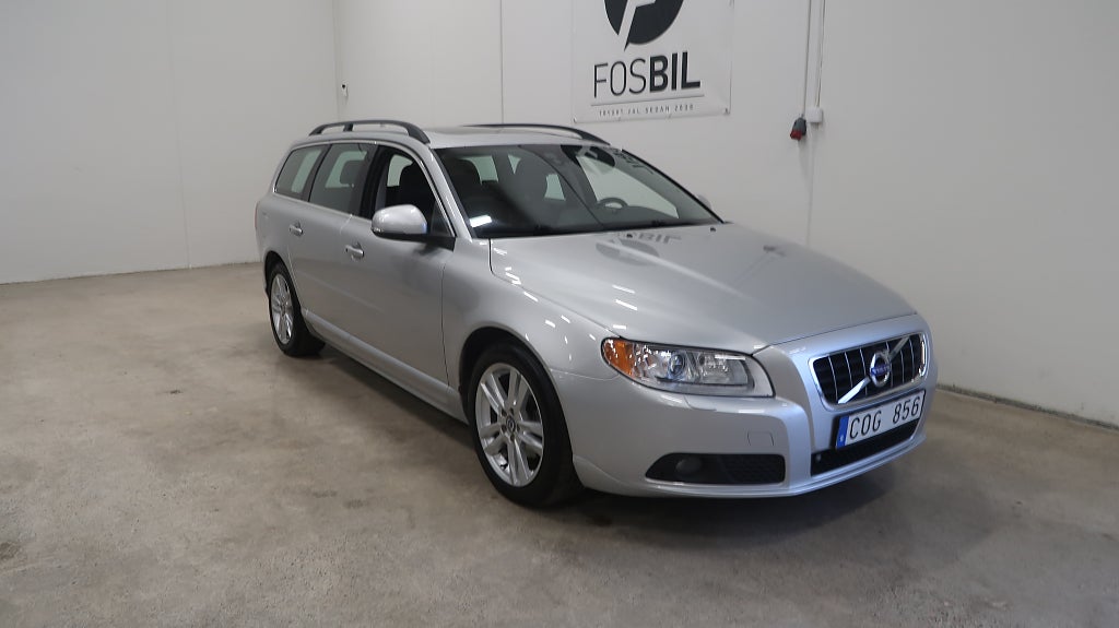 Volvo V70 *KAMPANJ 2000kr Circle K* D4 Dynamic Edition Drag-Navi