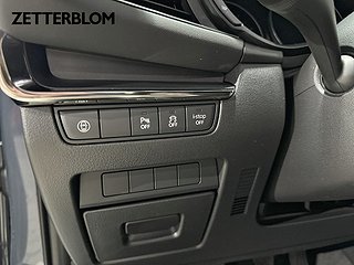 Halvkombi Mazda 3 15 av 16