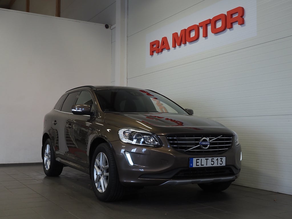 Volvo XC60 D4 AWD 190hk Classic Momentum | Drag | Pano | Kamera | 2017