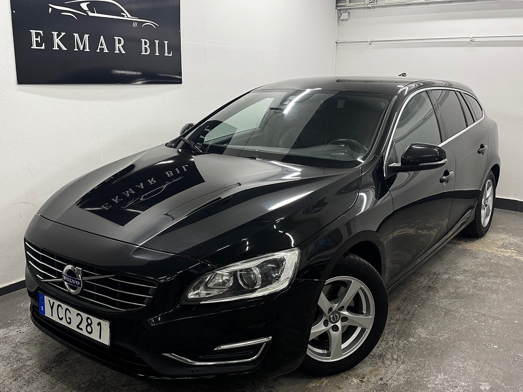 Volvo V60 D3 Momentum Business Edition|Ny-serv|Drag|P-sens|