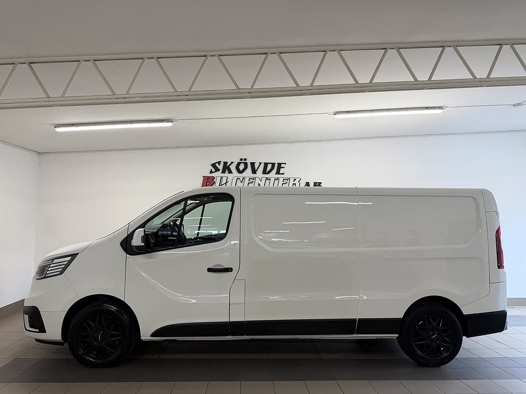 Renault trafic 3.0t 2.0 Blue dCi 150hk L2H1/Drag/Värmare/B-Kamera/MOMS