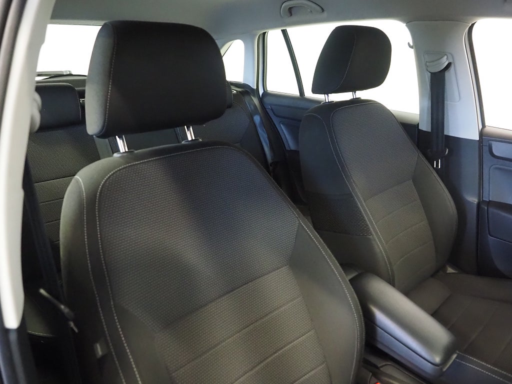 Skoda Rapid Spaceback 1.2 TSI 110hk | Bluetooth | PDC | 2016