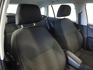 Halvkombi Skoda Rapid 12 av 21