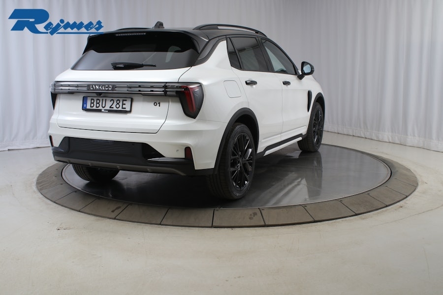 Lynk & Co 01 More PHEV 2025, bild 4/59