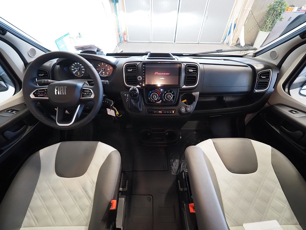 Knaus L!ve Wave 700 LX Platinum Selection 2025